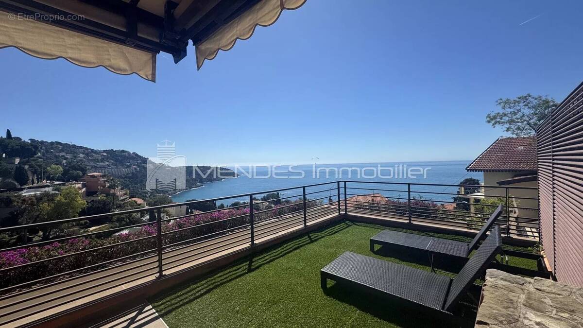 Appartement à ROQUEBRUNE-CAP-MARTIN