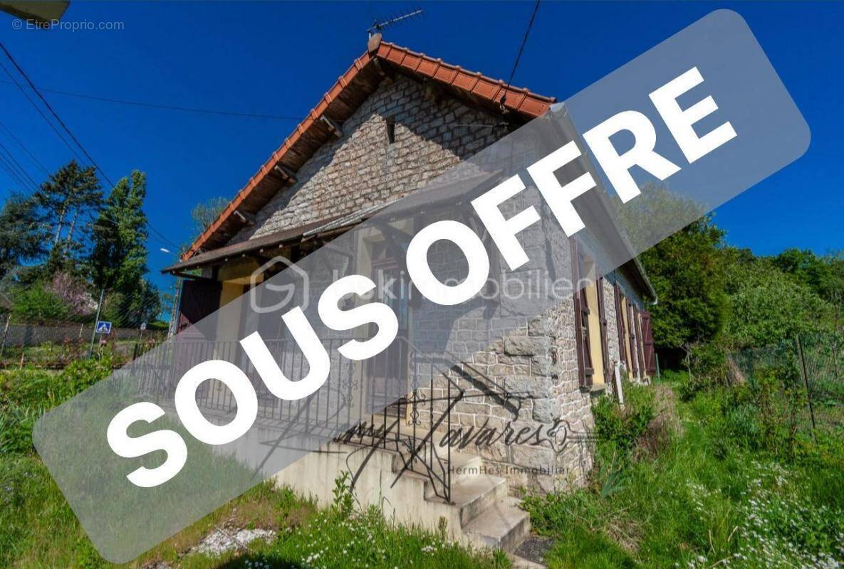 Maison à POLIGNY