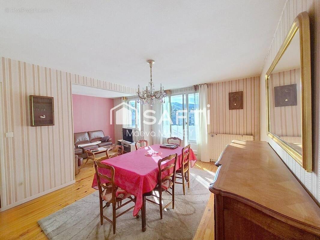 Photo 1 - Appartement à FIRMINY