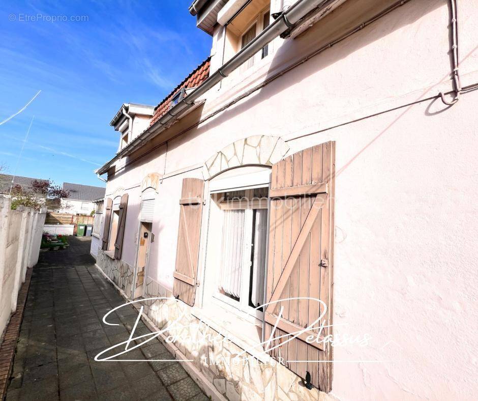 Maison à DOUVRIN