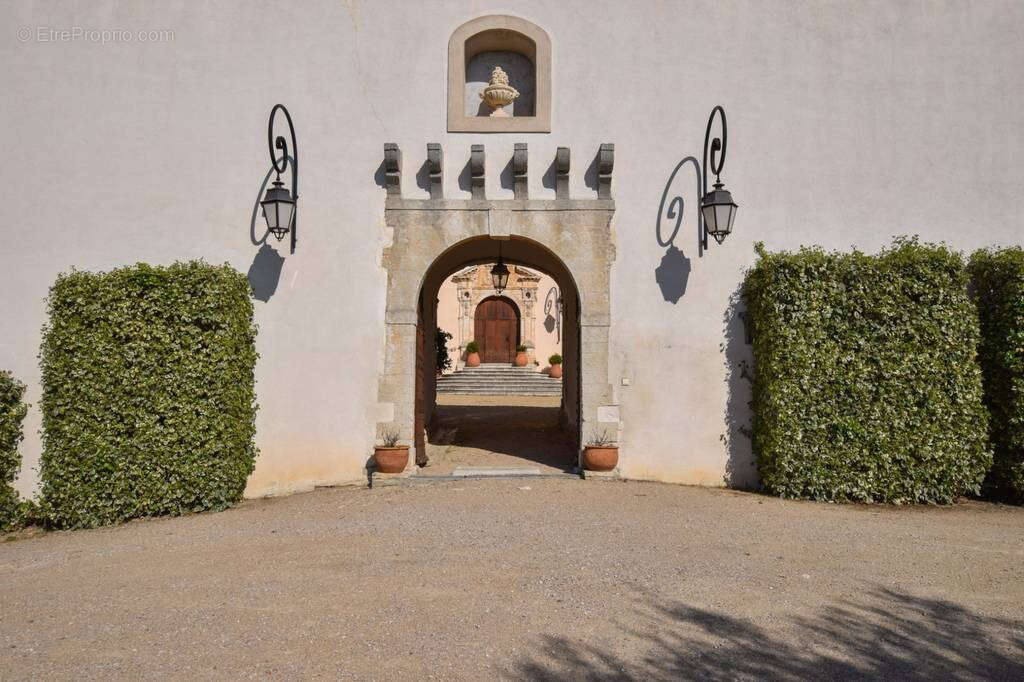 Maison à MOUSTIERS-SAINTE-MARIE