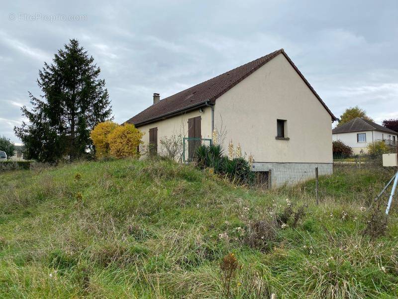 Maison à BEFFES