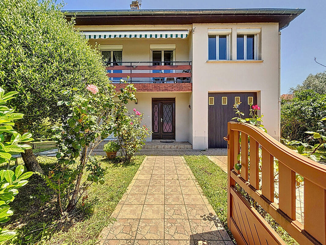 Maison à SAINT-ORENS-DE-GAMEVILLE