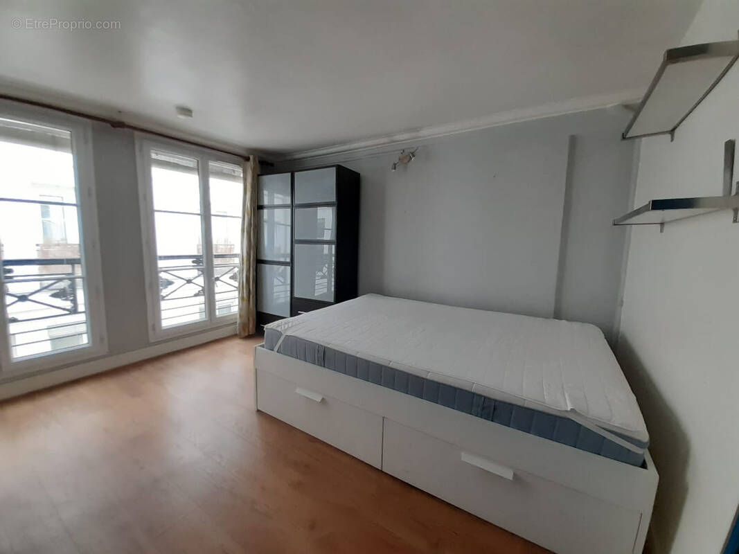 Appartement à PARIS-9E