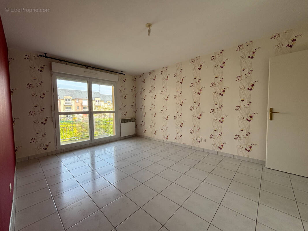 Appartement à PORT-EN-BESSIN-HUPPAIN