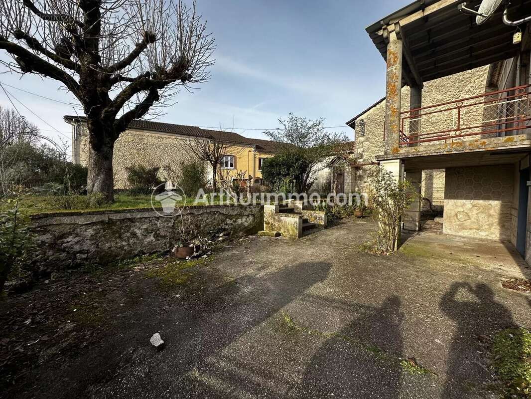 Maison à RIBERAC