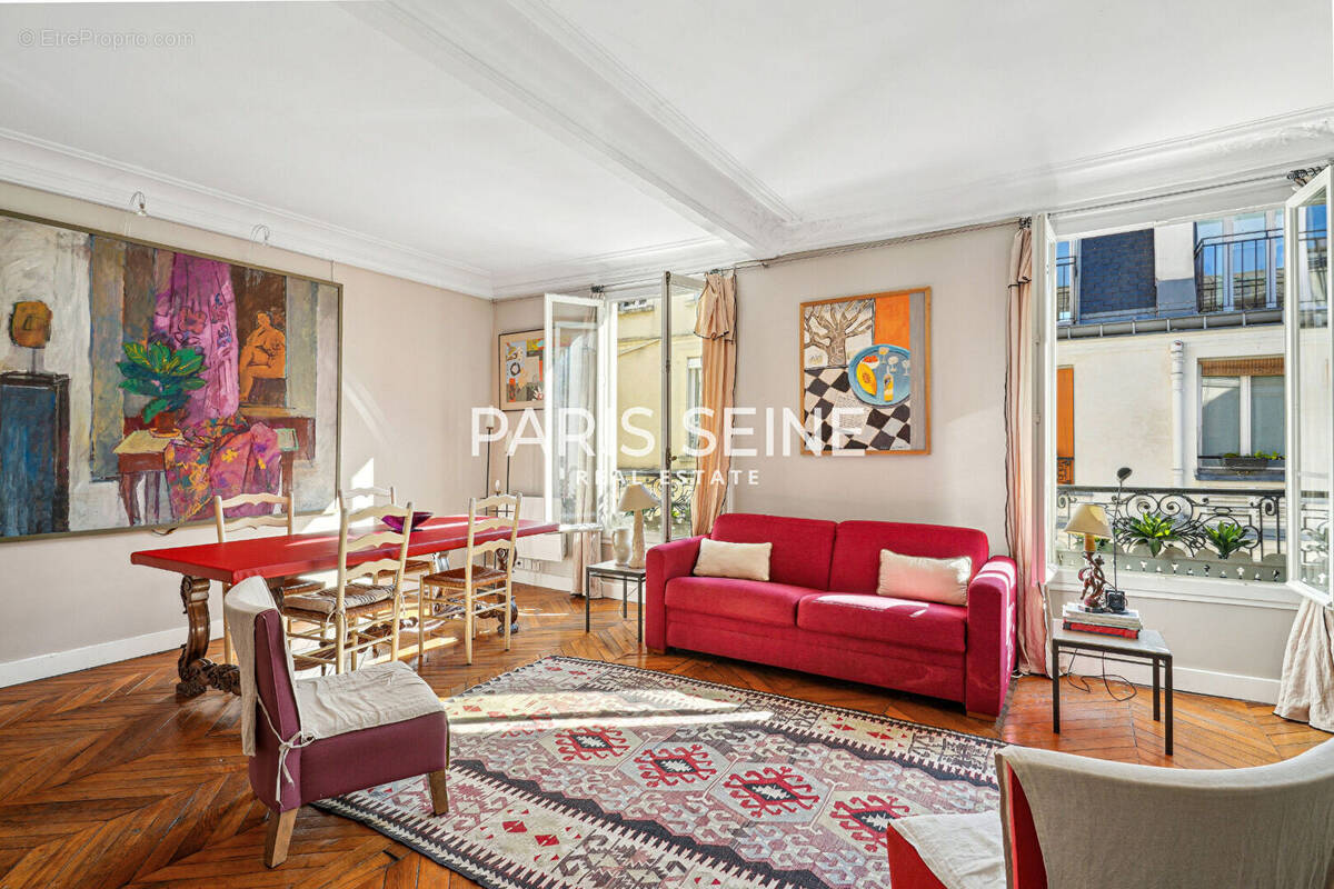 Appartement à PARIS-6E