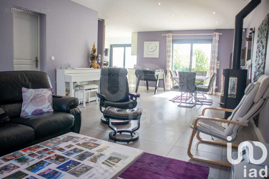 Photo 2 - Maison à LA QUEUE-EN-BRIE