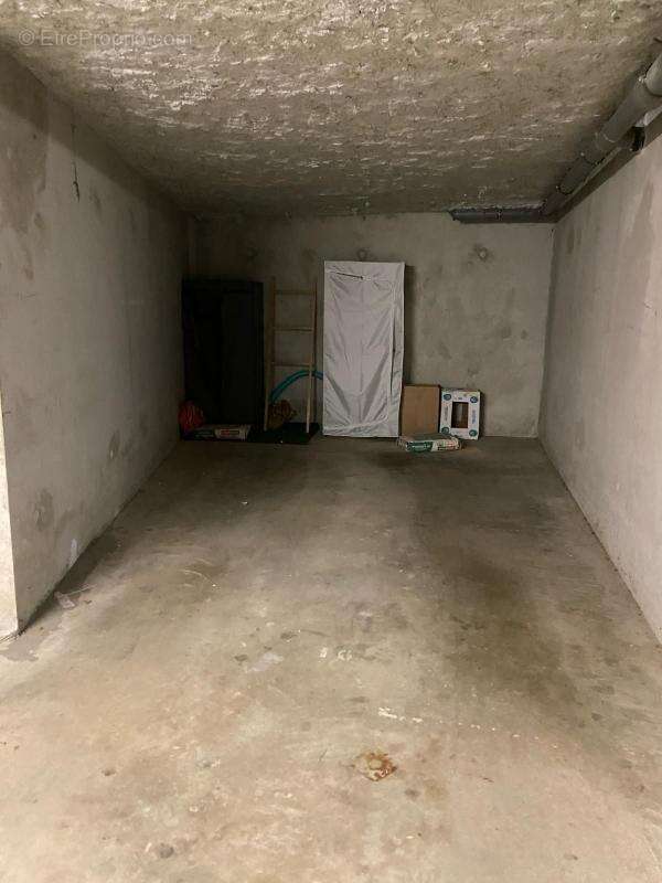 Appartement à MAUGUIO