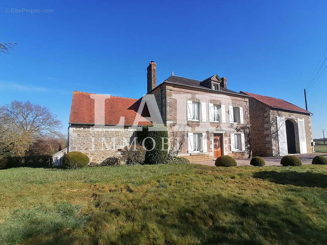 Maison à ECOUCHE