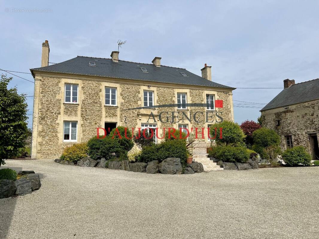 Maison à CAHAGNOLLES