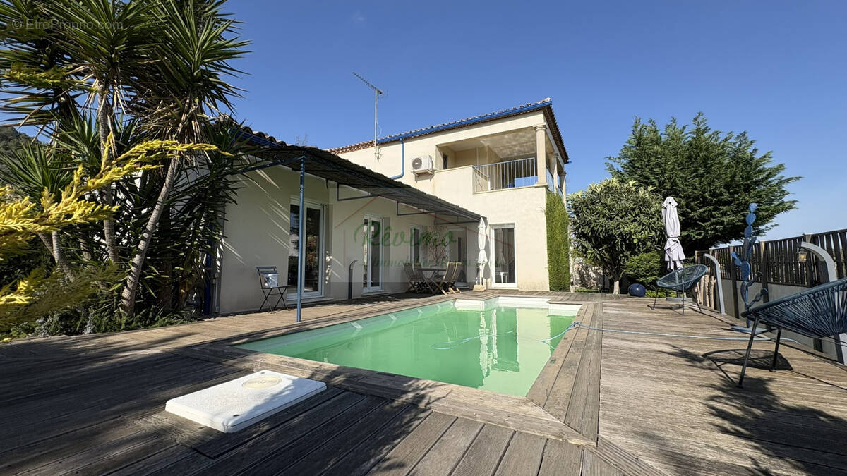 Maison à CALVISSON