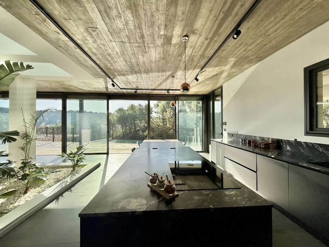 Maison à AIX-EN-PROVENCE