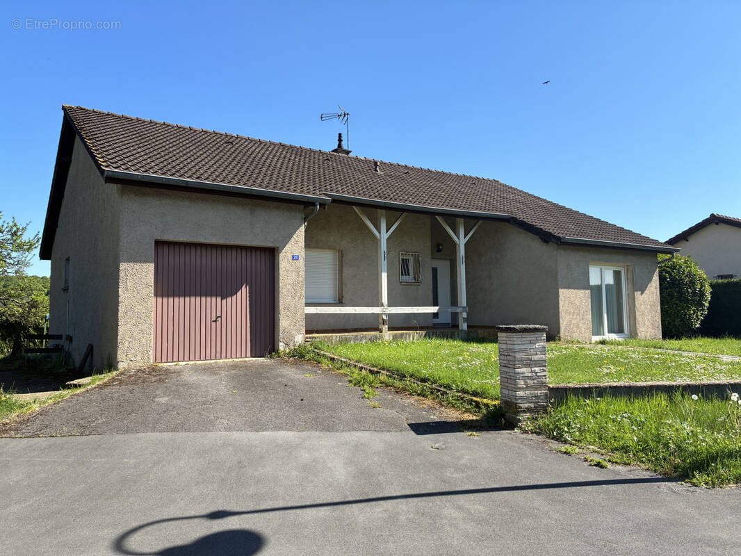 Maison à BRIEY