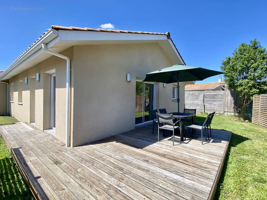 Maison à MIOS