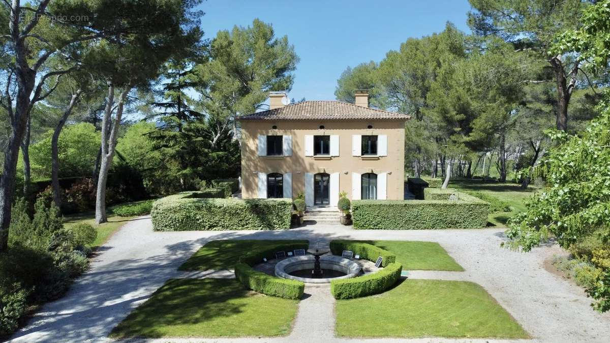 Maison à AIX-EN-PROVENCE