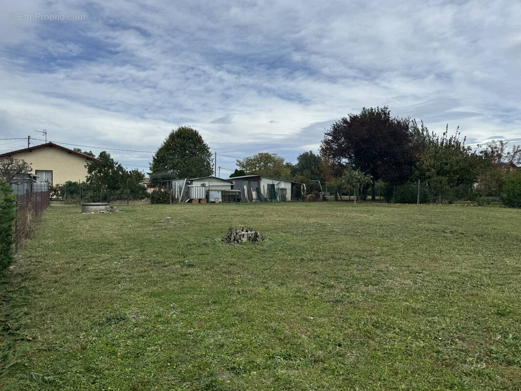 Terrain à EAUNES
