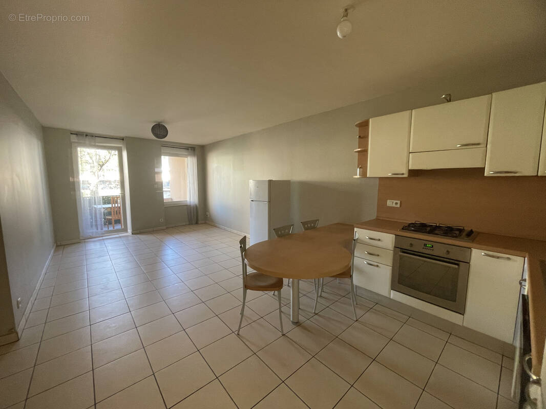 Appartement à SAINT-AFFRIQUE