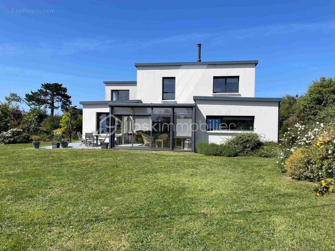 Maison à TREBEURDEN