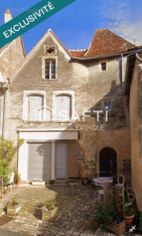 Photo 1 - Maison à ANGLES-SUR-L&#039;ANGLIN