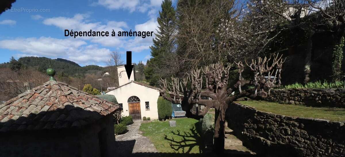 Maison à LASALLE