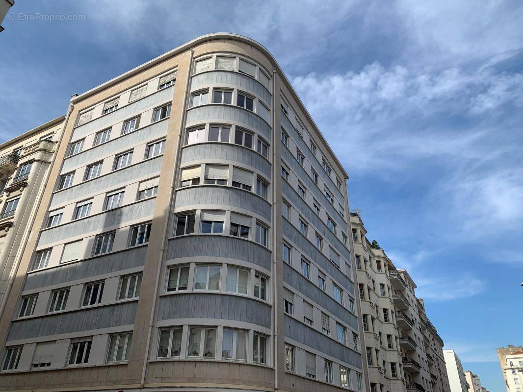 Appartement à LYON-6E
