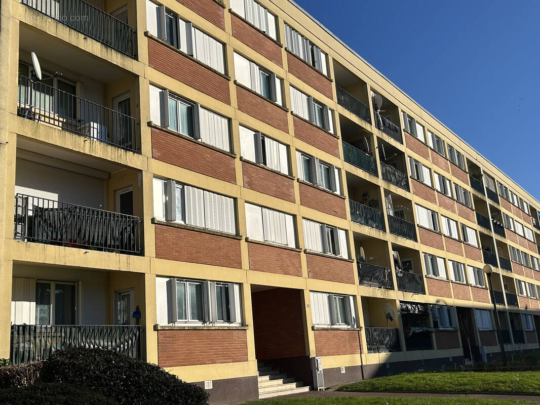 Appartement à VILLIERS-LE-BEL