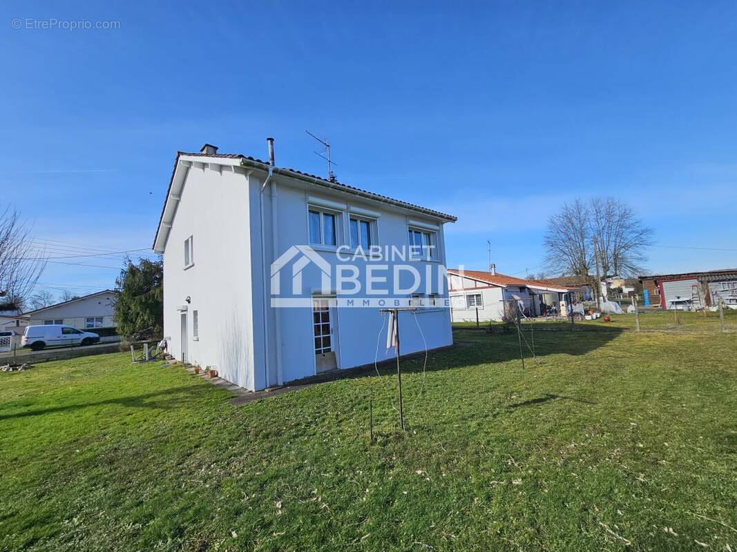 Maison à LABOUHEYRE