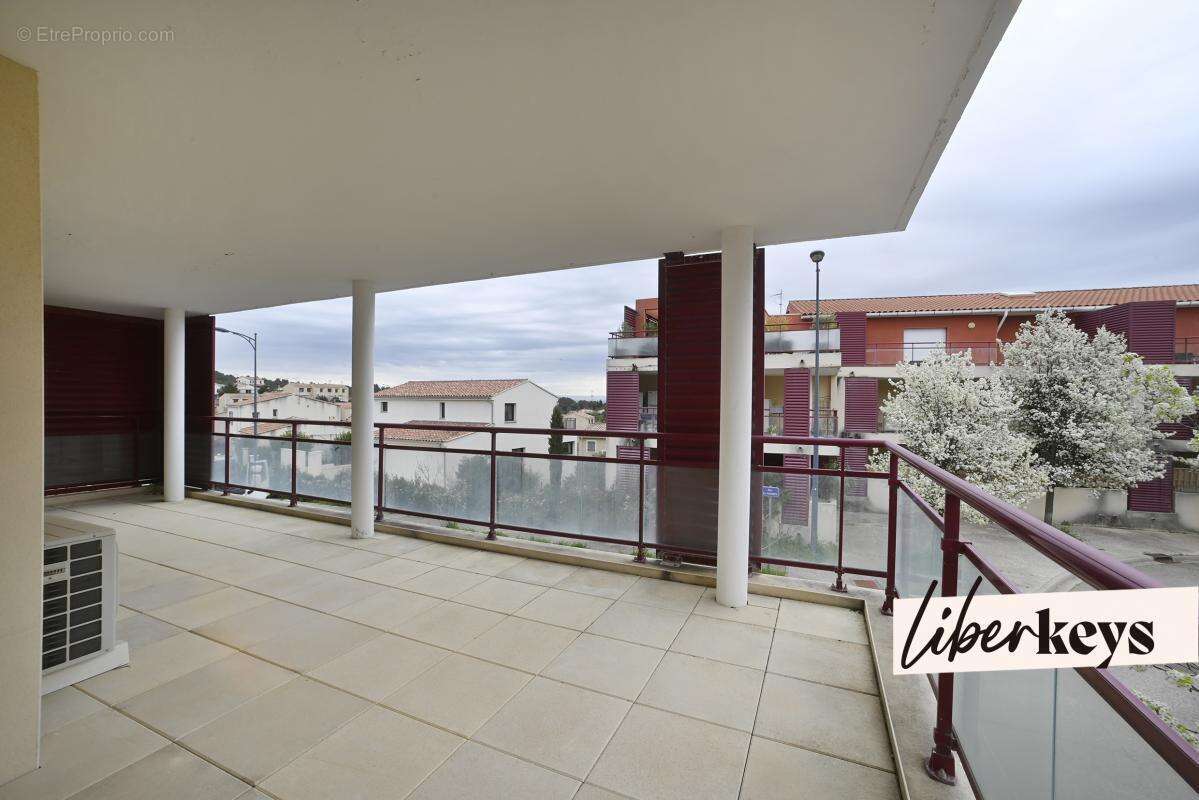 Appartement à ARAMON