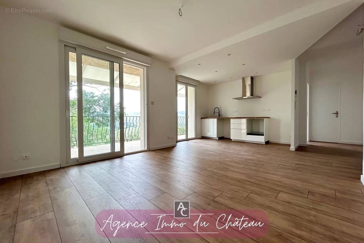 Maison à CAMPS-LA-SOURCE