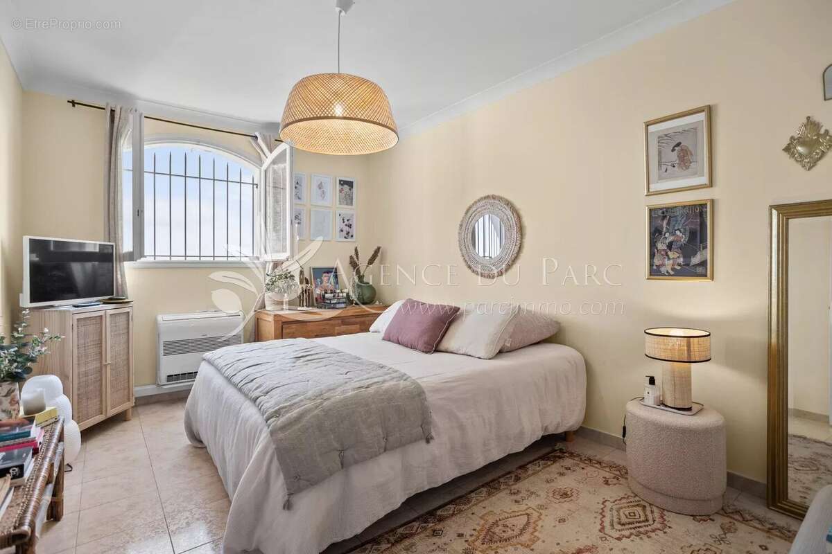 Maison à ANTIBES