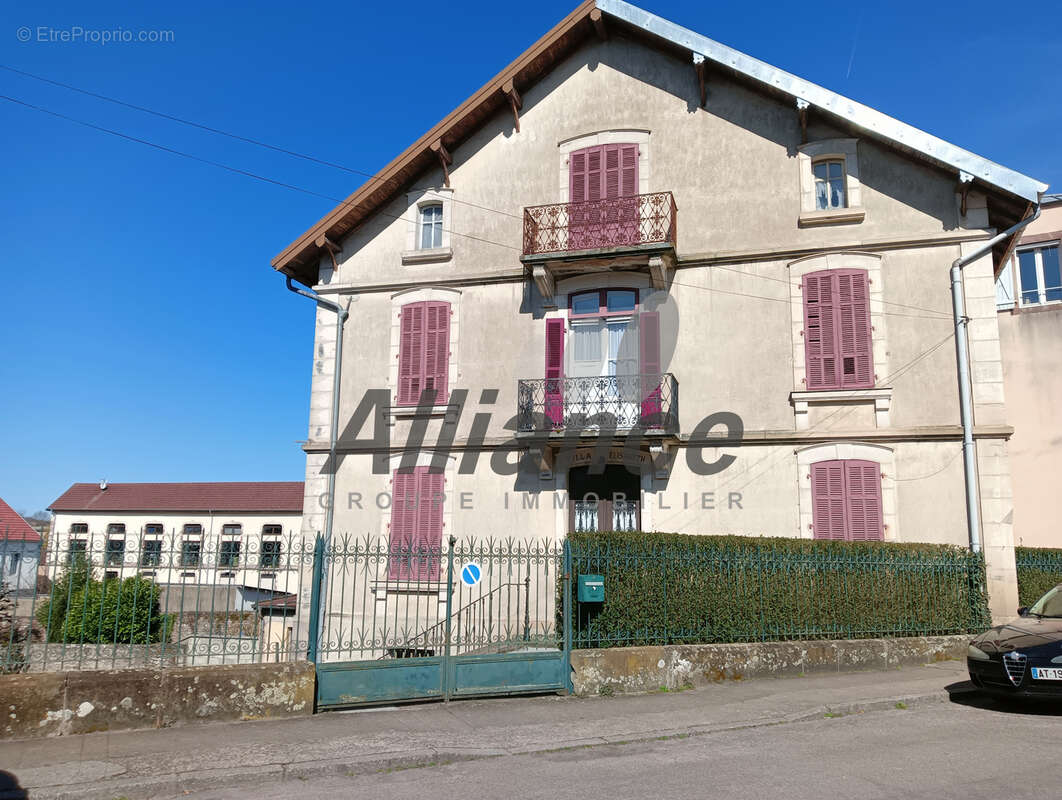 Maison à LUXEUIL-LES-BAINS