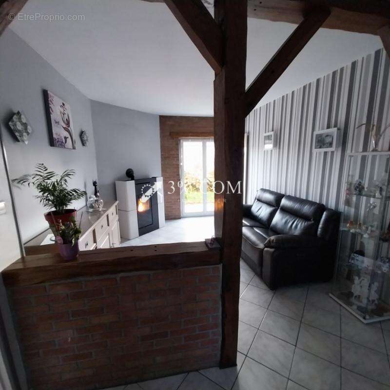 Maison à HASPRES