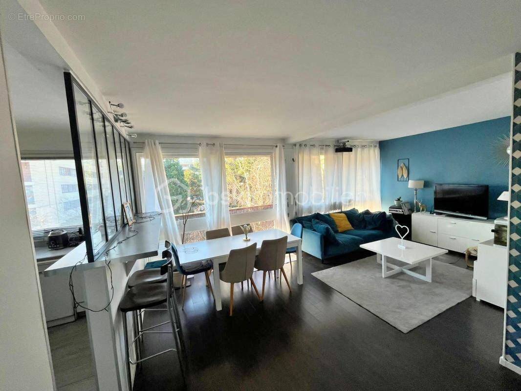 Appartement à LA CELLE-SAINT-CLOUD