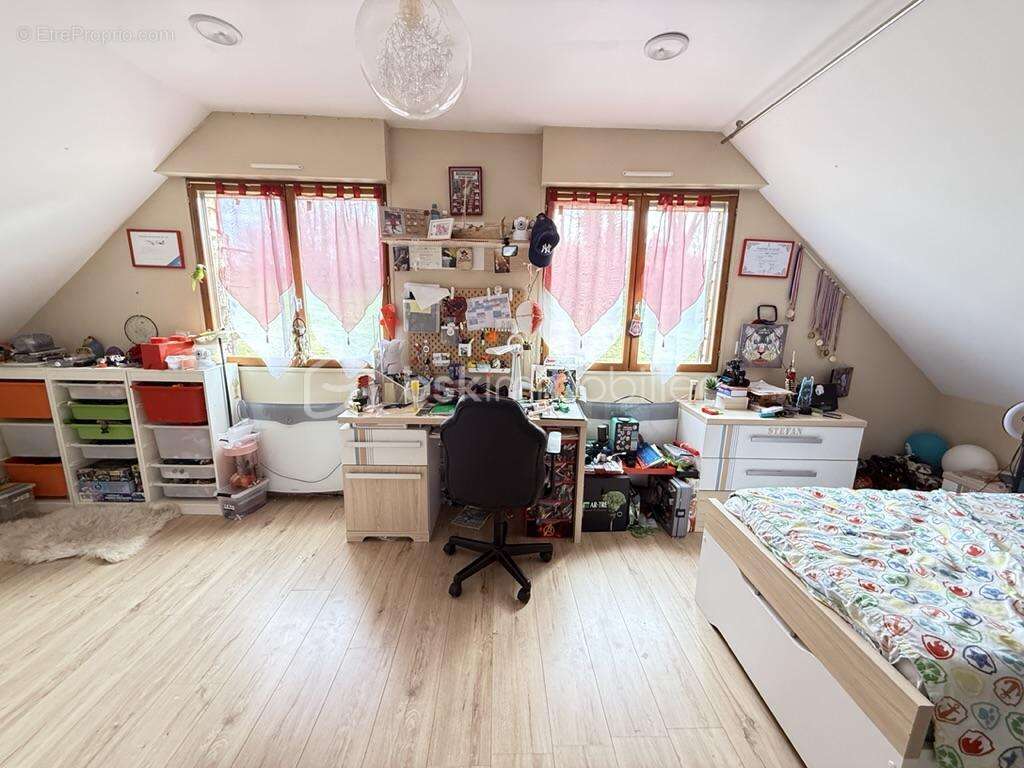 Maison à PONT-L&#039;EVEQUE