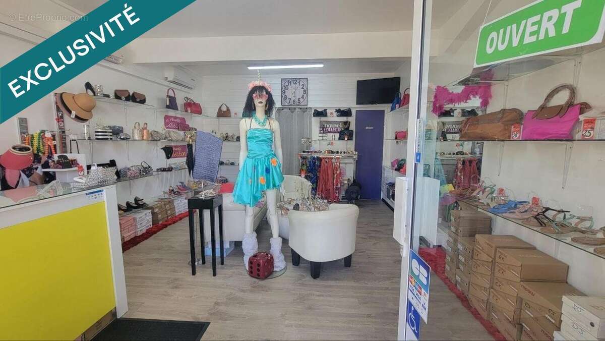 Photo 2 - Commerce à LA TRINITE