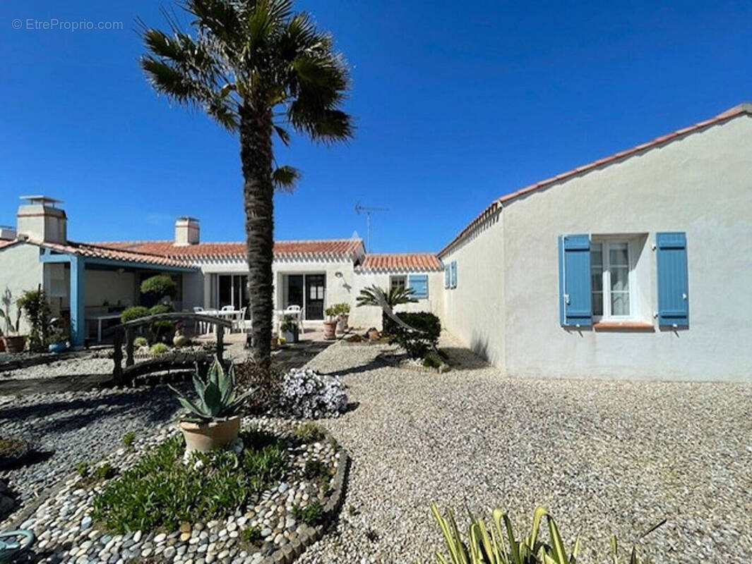 Maison à BARBATRE