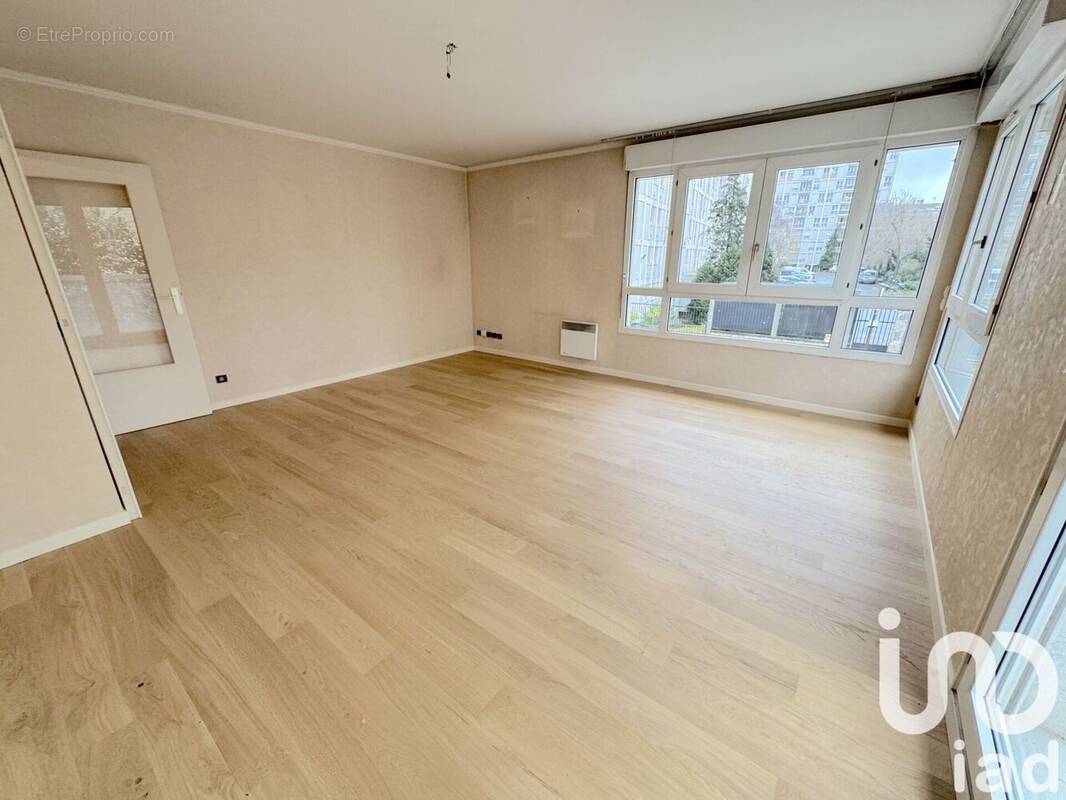 Photo 1 - Appartement à PARIS-19E