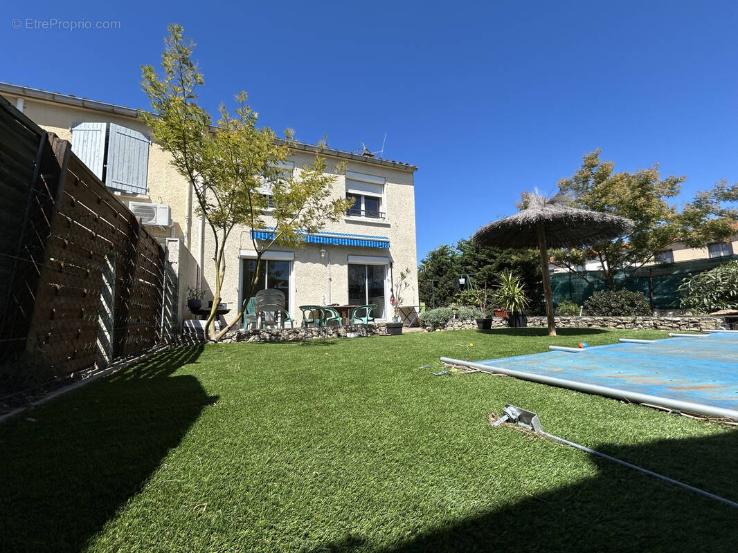 Maison à LEZIGNAN-CORBIERES