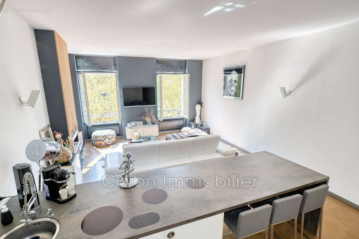 Appartement à LYON-9E