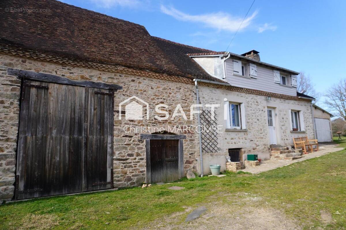 Photo 1 - Maison à JUMILHAC-LE-GRAND