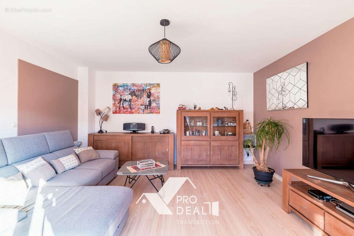 Appartement à LYON-8E