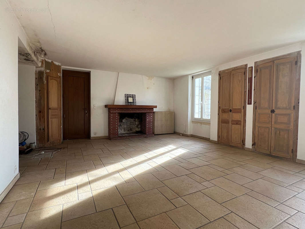Maison à CIVAUX