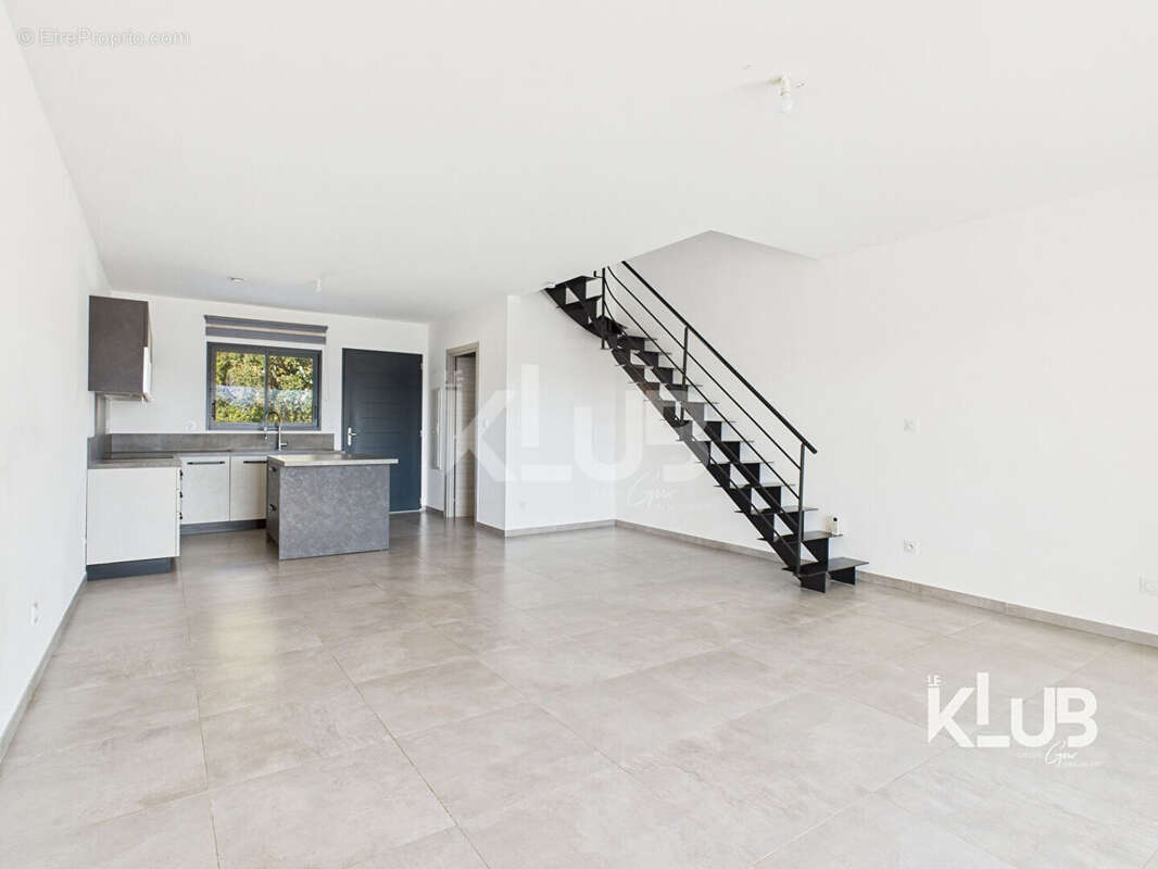 Appartement à BORGO