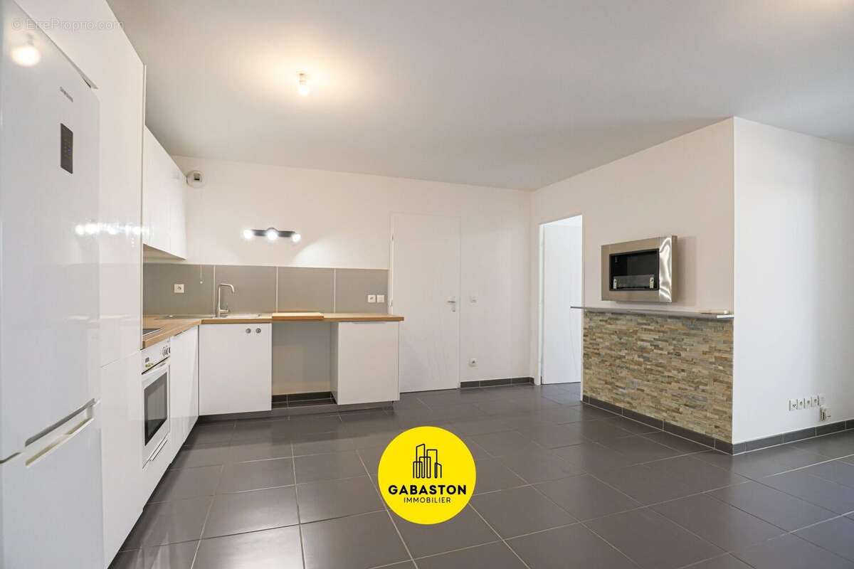 Appartement à MARSEILLE-10E