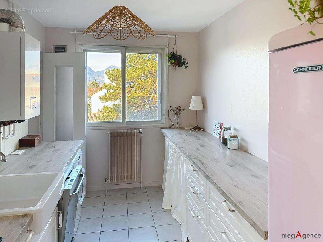 Appartement à ECHIROLLES
