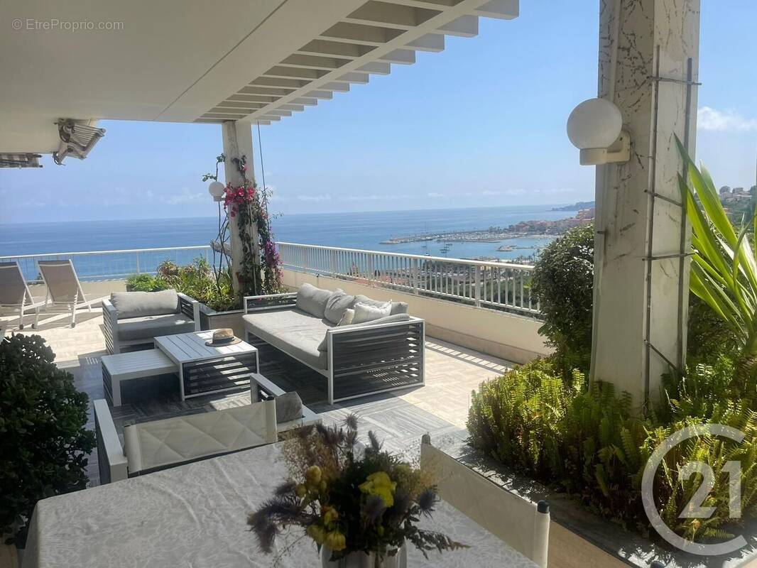 Appartement à MENTON