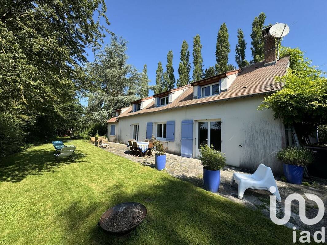 Photo 1 - Maison à VILLIERS-SAINT-GEORGES