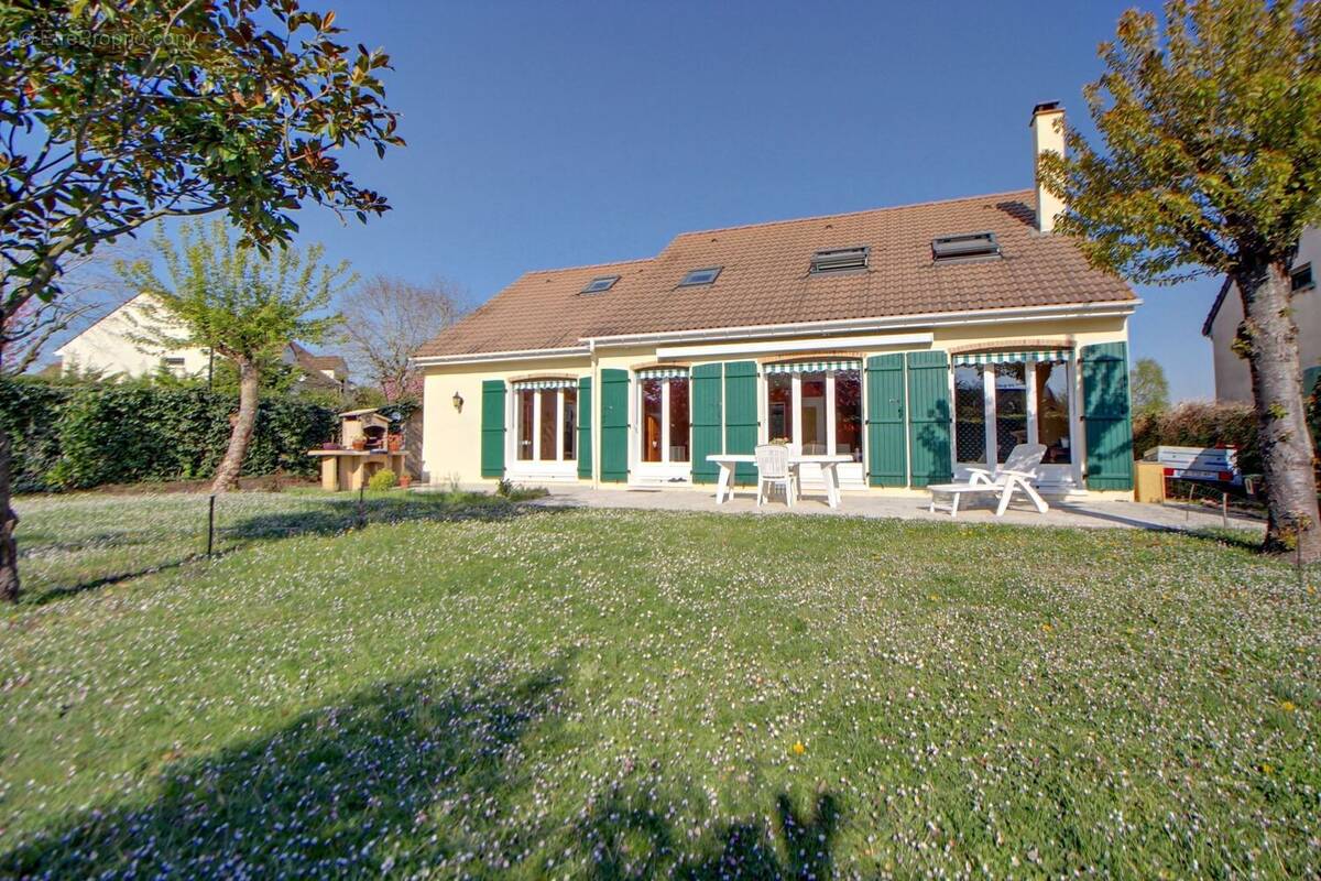 Maison à VERNOUILLET