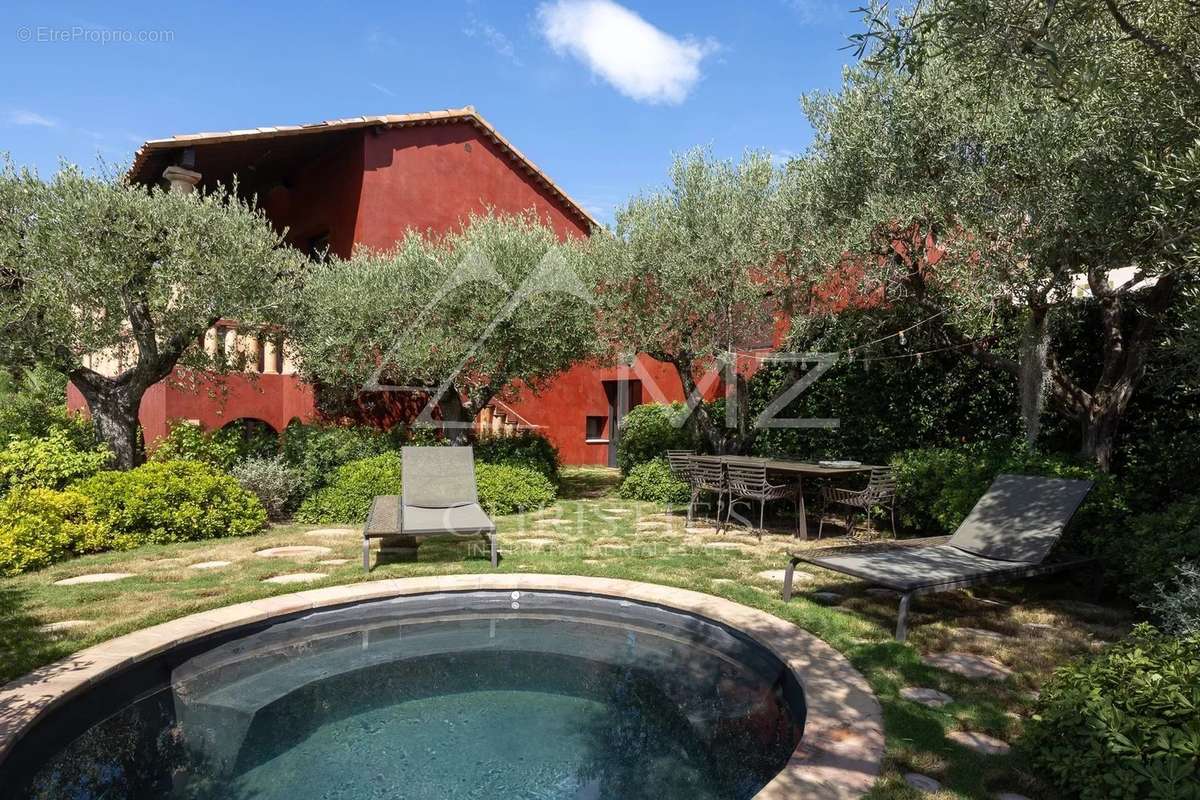 Maison à BIOT